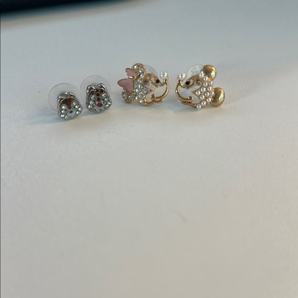Disney Stud Earrings Mickey and Minnie / Chip and Dale